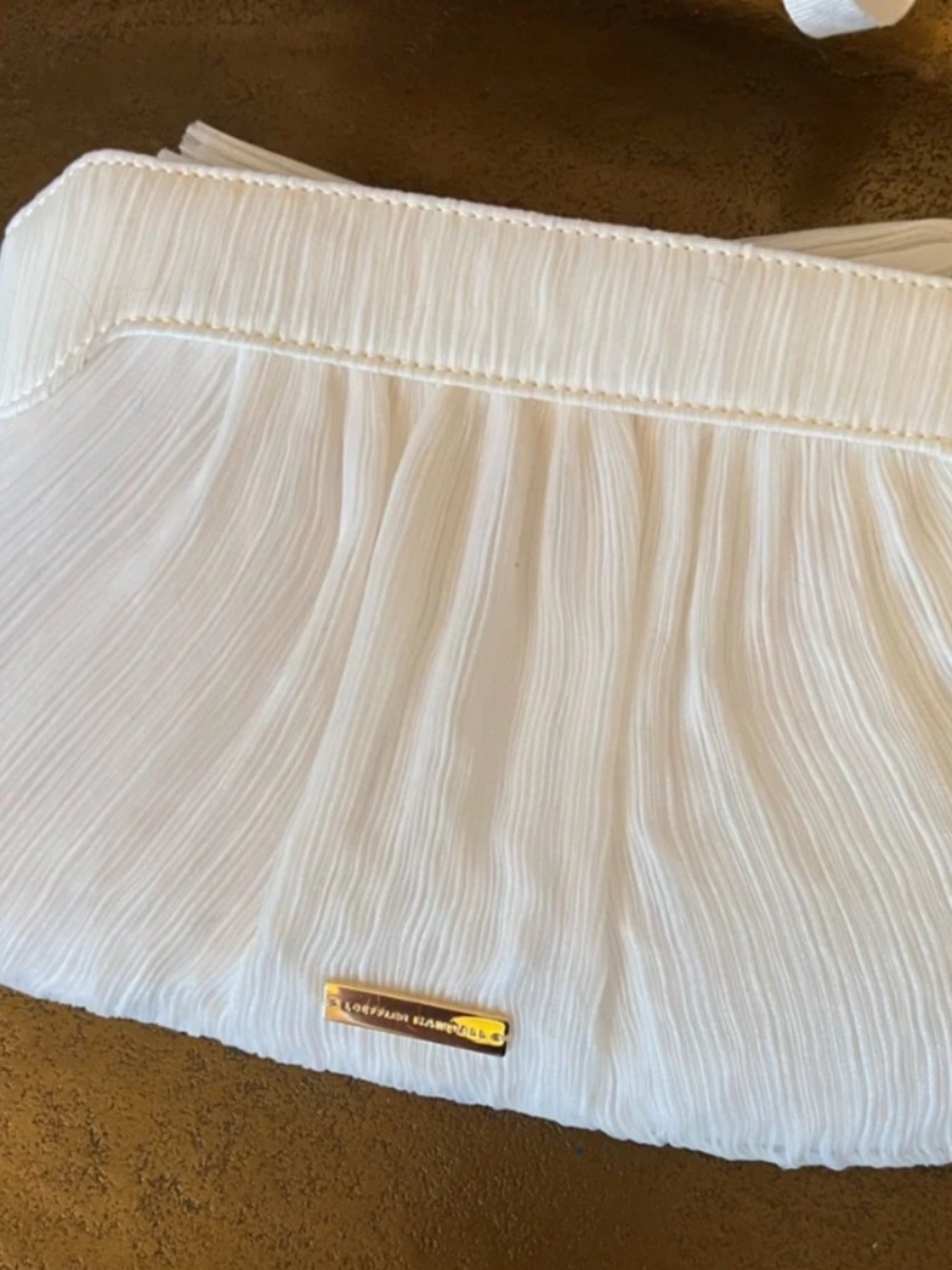 BRAND NEW Loeffler Randall
Rayne Small Pleated Bow Frame Clutch - Picture 7 of 8